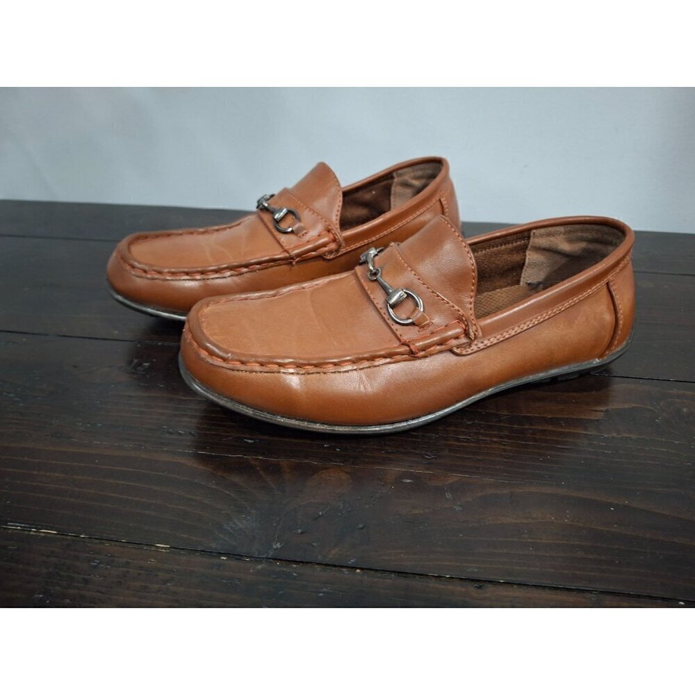 Deer Stags Kids Unisex Latch Faux Leather Slip-On/Pre-owned, Sz. 5M (Big Kid)